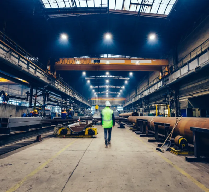 Double Girder Overhead Cranes — Controls built for the application