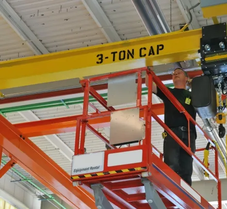 Crane breakdown repair support